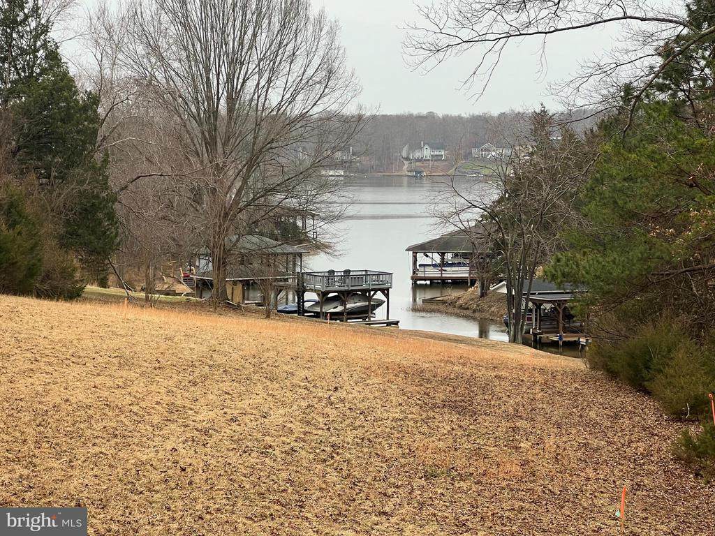5404 Spinnaker Way - Photo 1