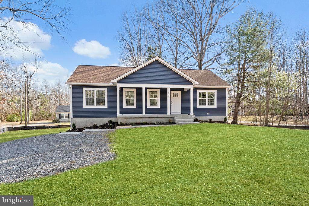 512 Cedar Hill Rd - Photo 1