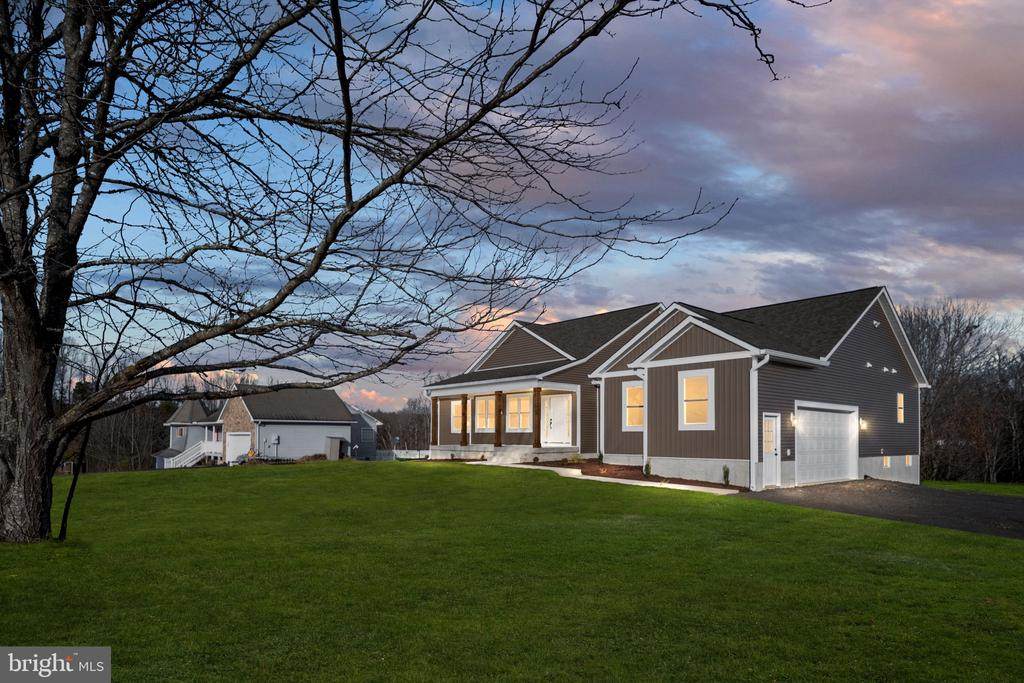 26375 Pennfields Dr - Photo 1