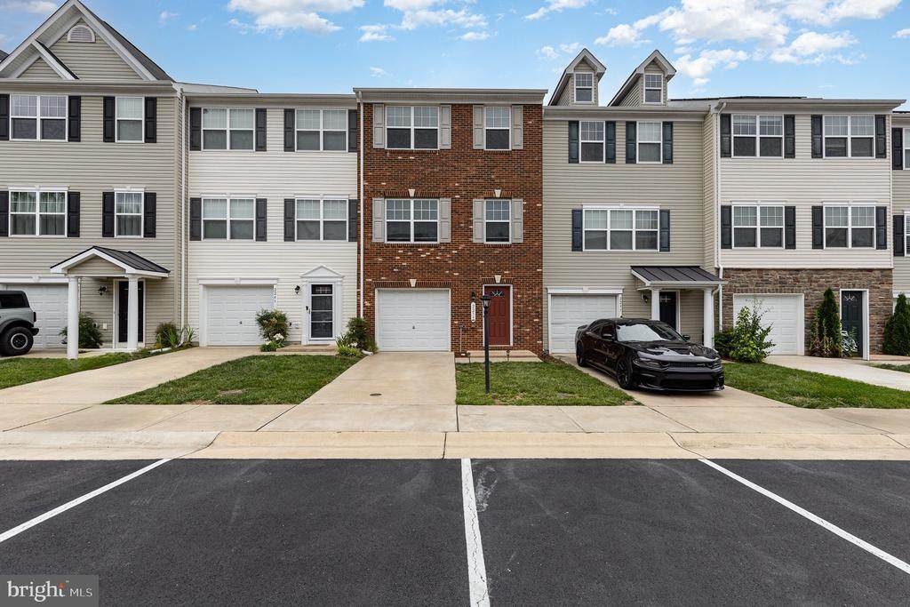 2239 Mallard Landing Dr - Photo 1