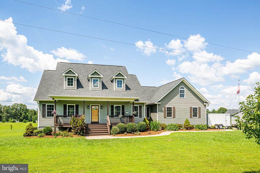 27471 Strawberry Hill Rd - Photo 1