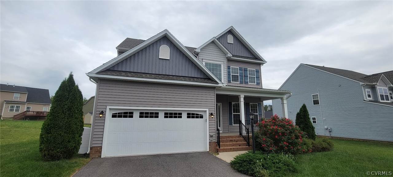 7124 Ravenscraig Cres - Photo 1