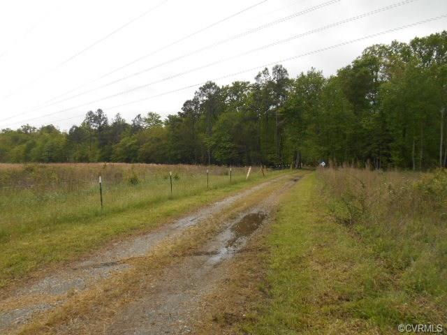 11048 Boxwood Farm Hwy ! Lane - Photo 1