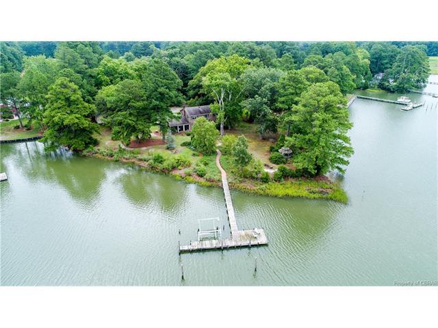 172 Aldebaran Road - Photo 1