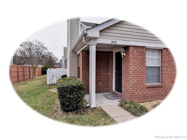 203 Westgate Circle - Photo 1