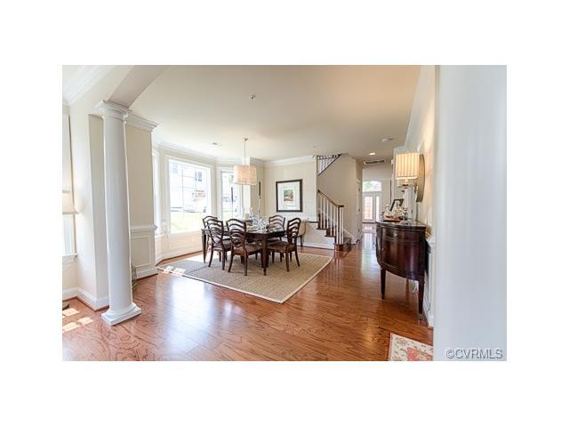 1005 Southwark Lane - Photo 1