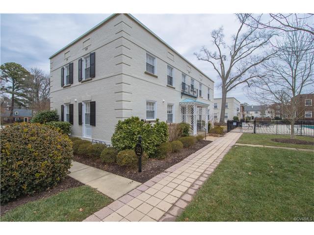 33 Locke Lane - Photo 1