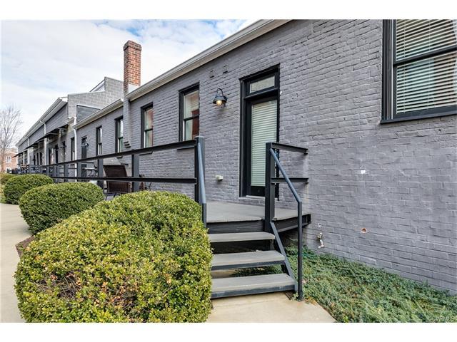 1708 Cary Street - Photo 1