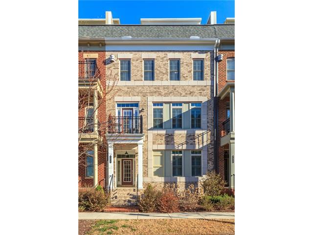 2424 Liesfeld - Photo 1