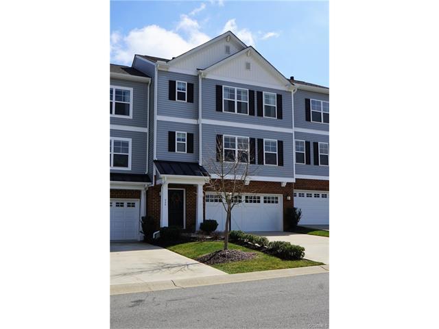 530 Abbey Village Circle - Photo 1