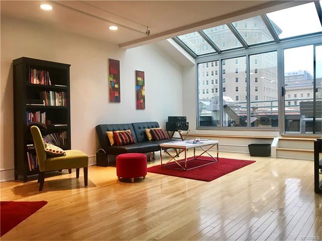 1205 Main Street - Photo 1
