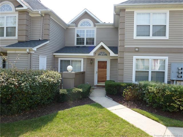 505 Queens Crossing - Photo 1