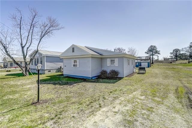 494 Marine Drive - Photo 1