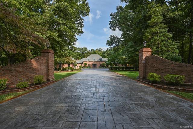 34 Carriage Hill Lane - Photo 1