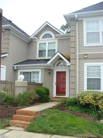1505 Queens Crossing - Photo 1