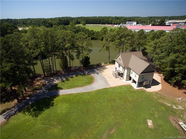 131 Neptune Lane - Photo 1