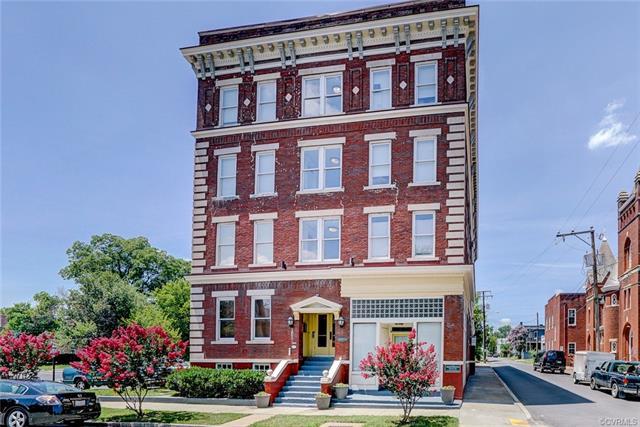 1301 Porter Street - Photo 1