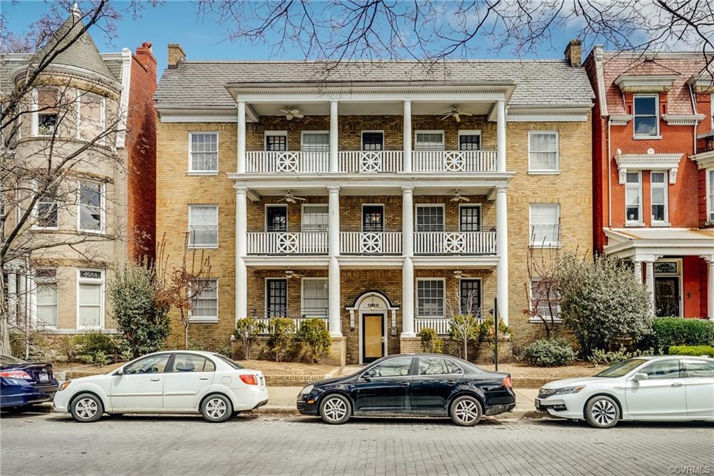 1630 Monument Avenue - Photo 1