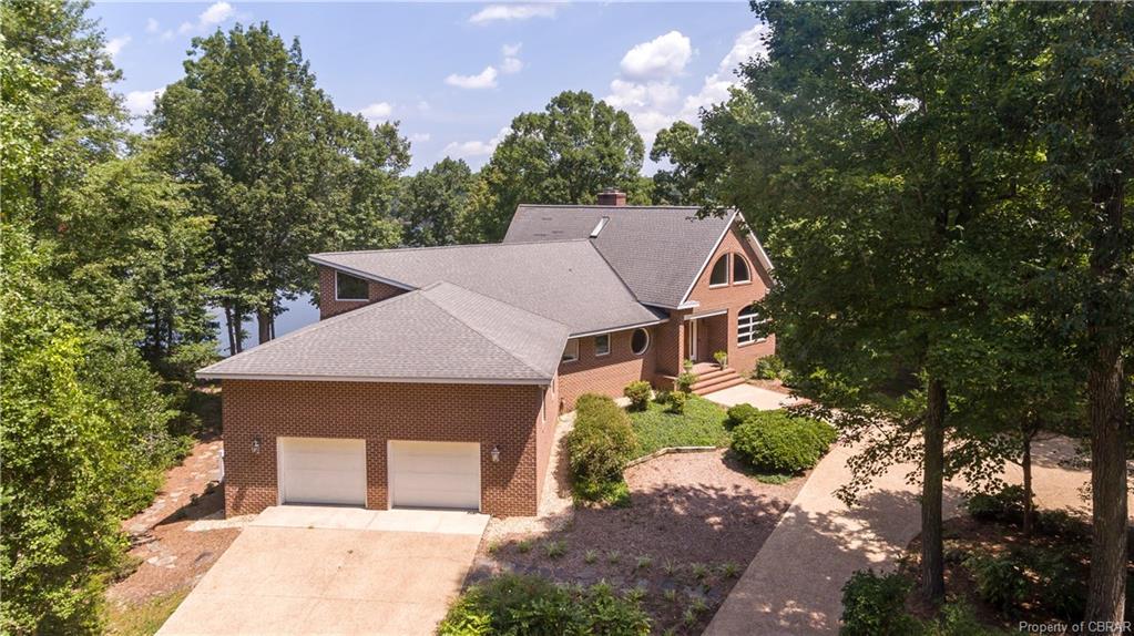 249 Longview Drive - Photo 1