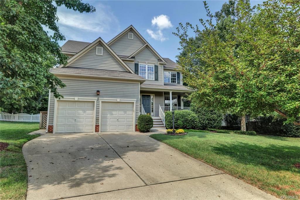 8112 Hampton Colony Court - Photo 1