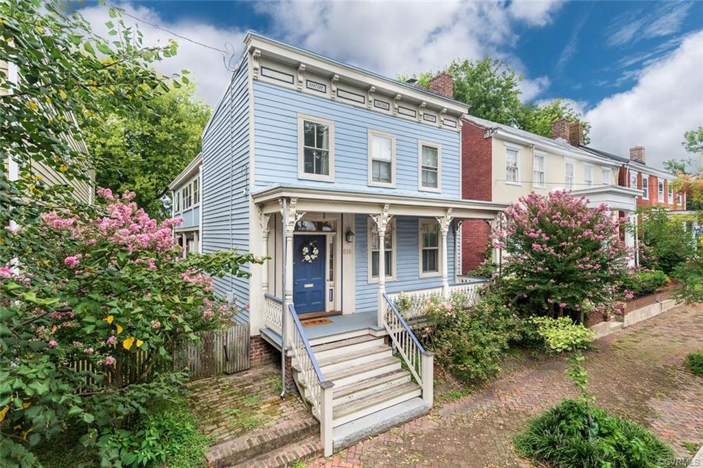 616 27th Street - Photo 1