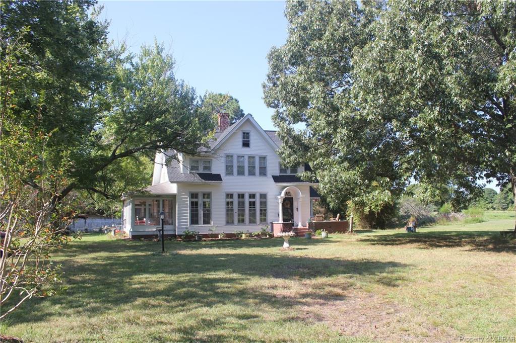 53 Circle Drive - Photo 1