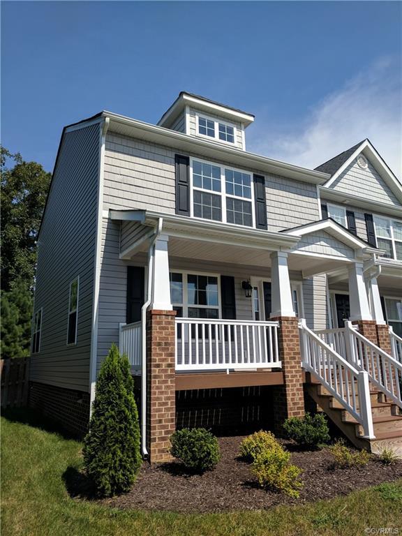 2112 Cornwall Court - Photo 1
