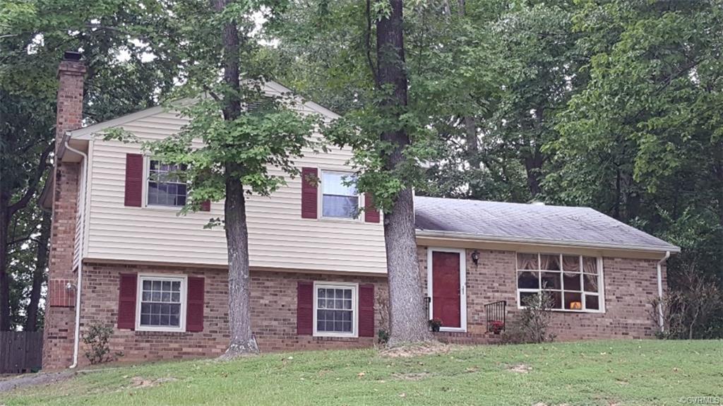 520 Hartford Lane - Photo 1