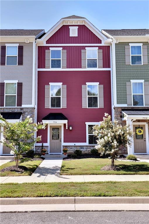 7514 Luminary Drive - Photo 1