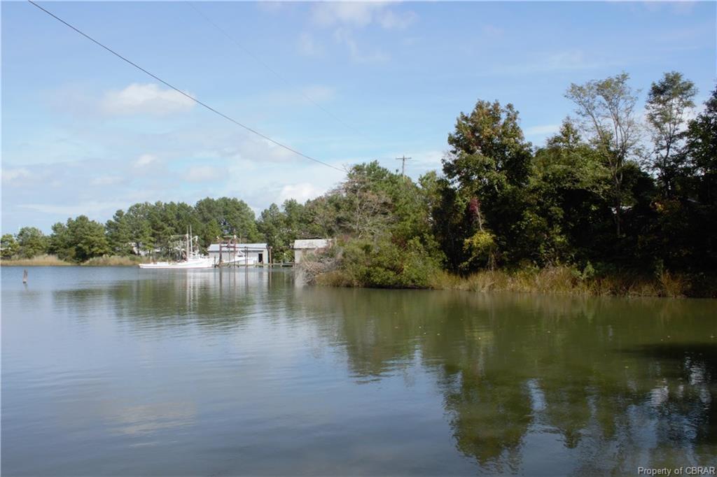 138 Delta Drive - Photo 1