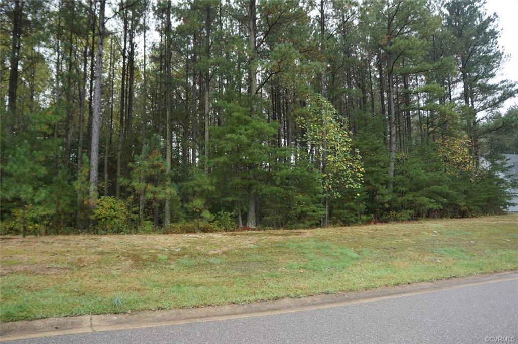 5501 Tyshire Parkway - Photo 1