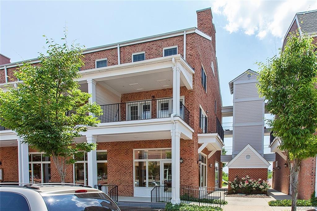 5103-1 Center Street - Photo 1
