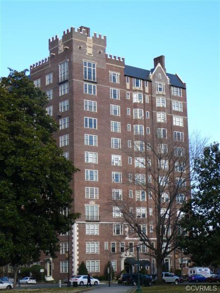 612 Franklin Street - Photo 1