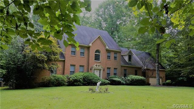 104 Woodmont Place - Photo 1