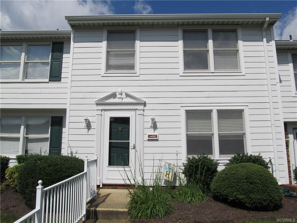 9490 Tracey Lynne Circle - Photo 1