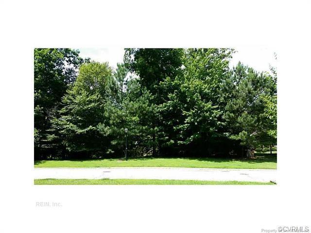 112 Sir Thomas Lunsford Drive - Photo 1