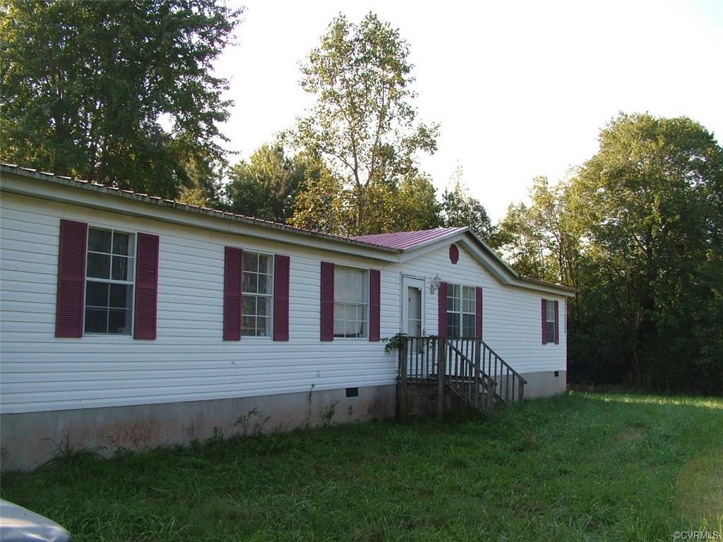 6040 Lynnwood Lane - Photo 1