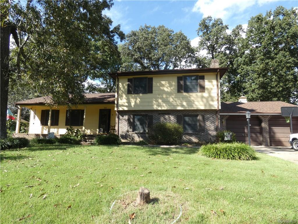 304 Windmere Drive - Photo 1