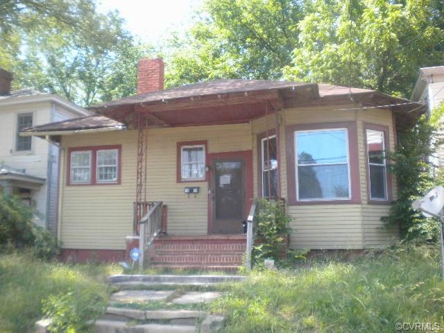 1405 Ferndale Avenue - Photo 1