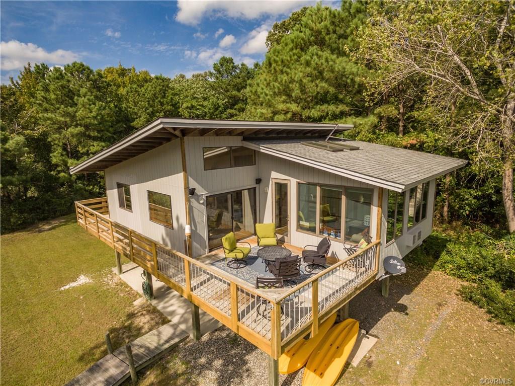 142 Richmond Road - Photo 1