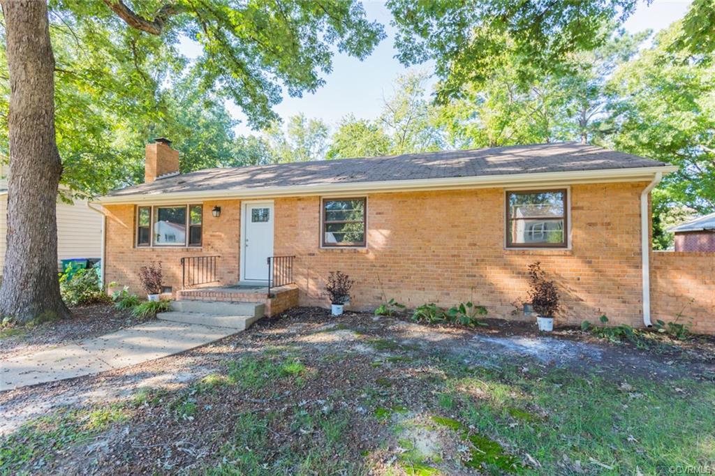 620 Faye Street - Photo 1