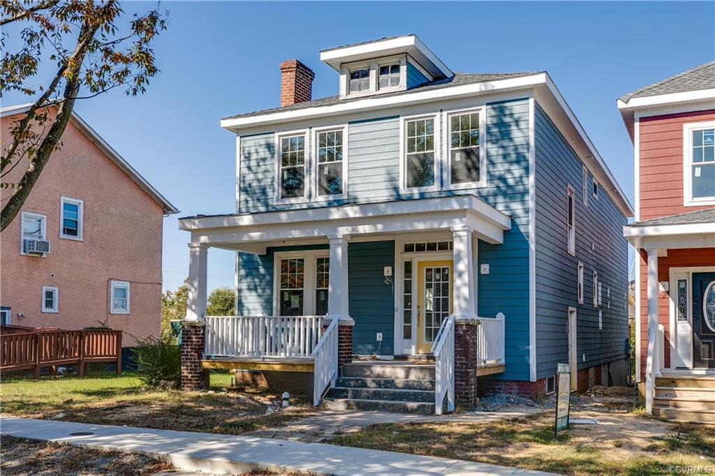 618 37th Street - Photo 1