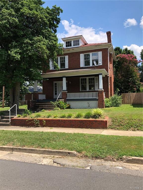 2707 2nd Avenue - Photo 1