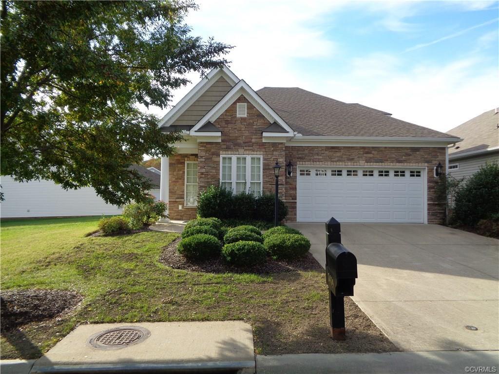 7479 Meadow Haven Circle - Photo 1
