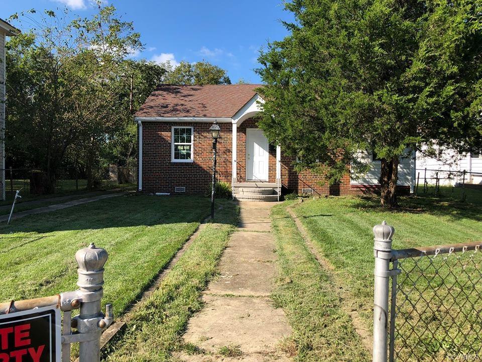 2219 Ferndale Avenue - Photo 1