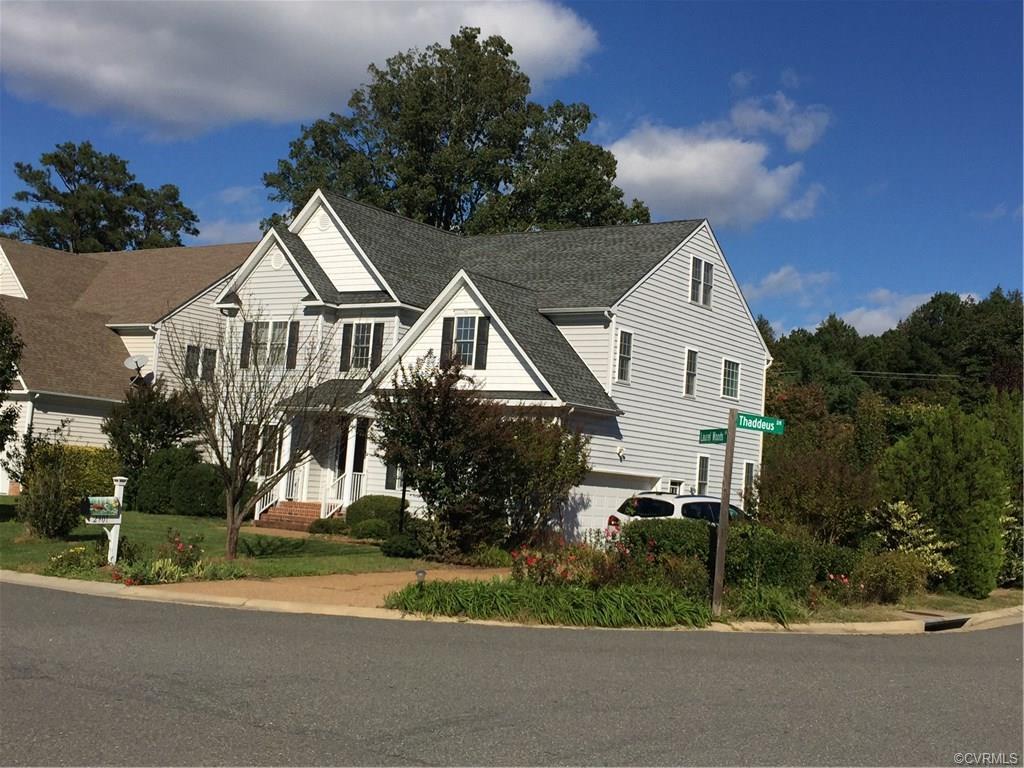 2901 Laurel Woods Lane - Photo 1
