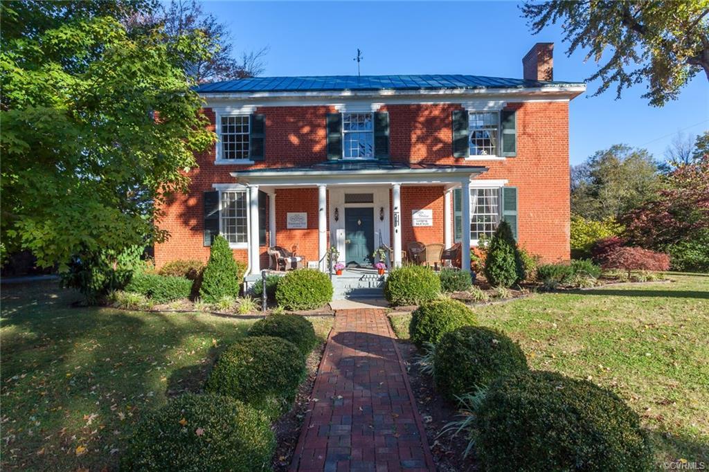 252 David Bruce Avenue - Photo 1