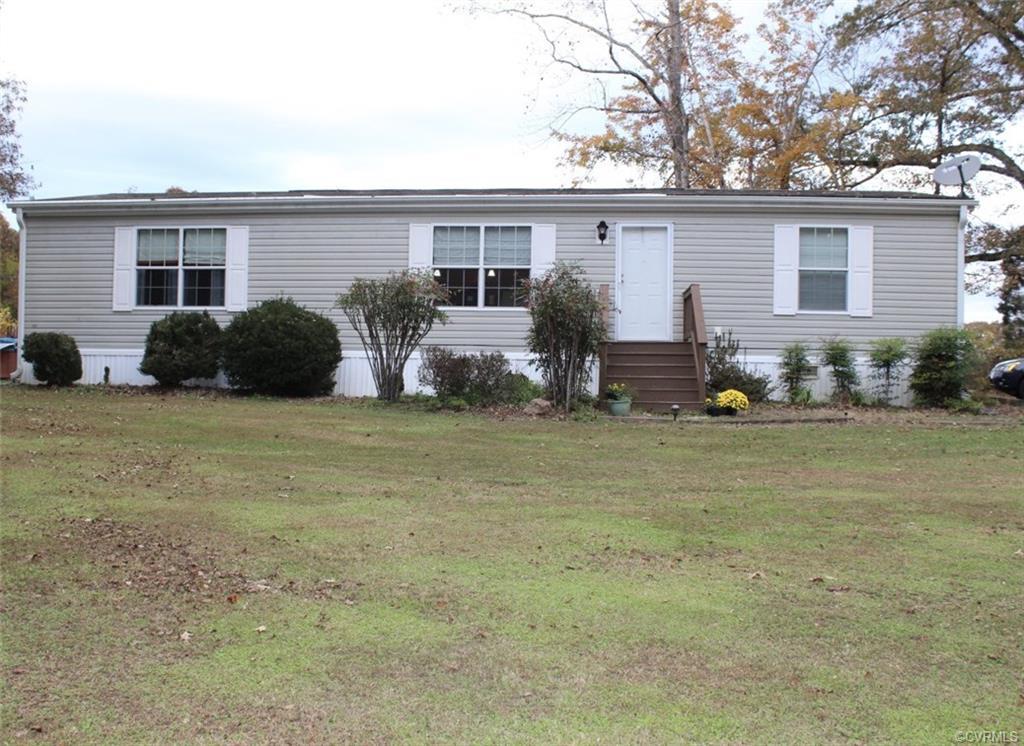 1590 Rock Castle Road - Photo 1