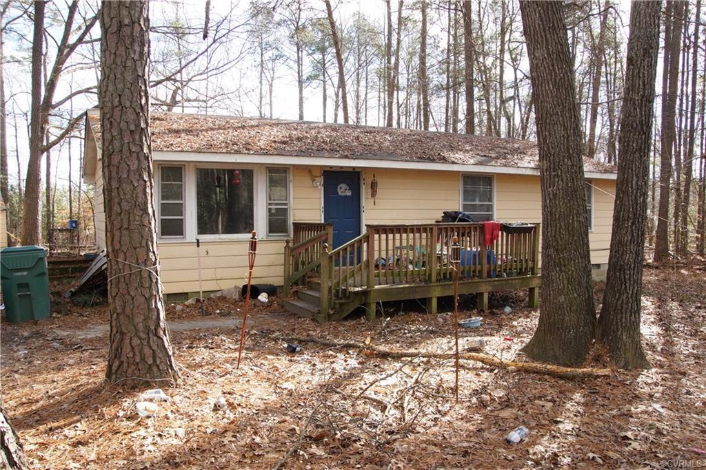866 Edgar Road - Photo 1