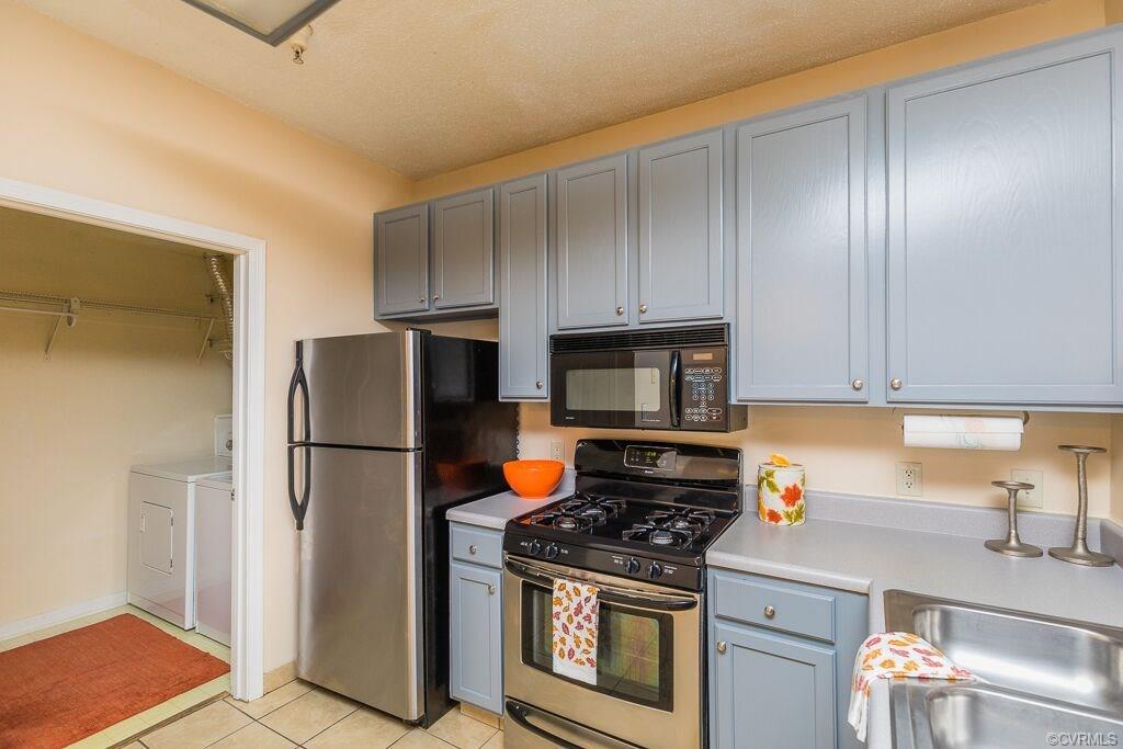 9601 Links Way - Photo 1